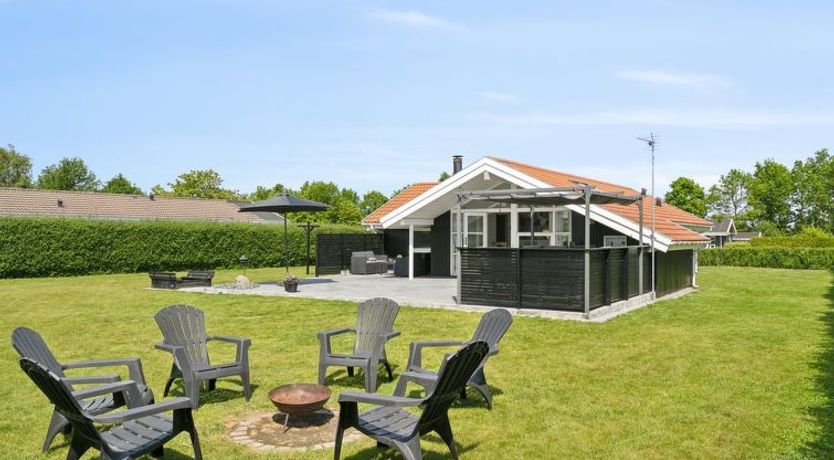 Photo of "Dyrken" - 200m from the sea