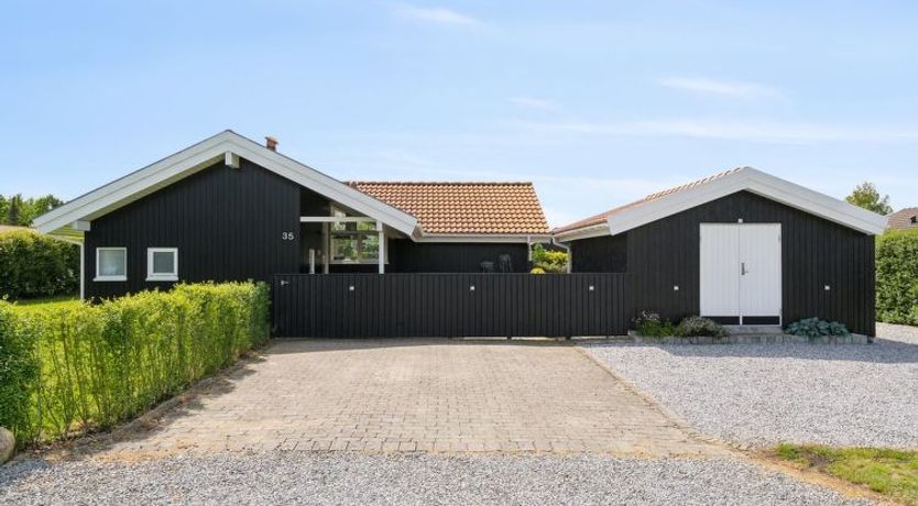 Photo of "Dyrken" - 200m from the sea