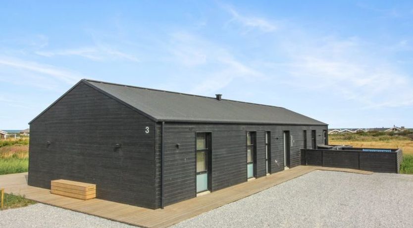 Photo of "Heilo" - 300m from the sea