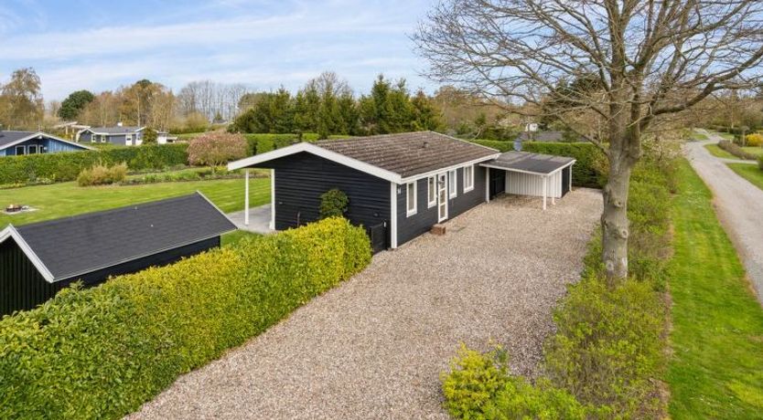 Photo of "Verneri" - 300m from the sea