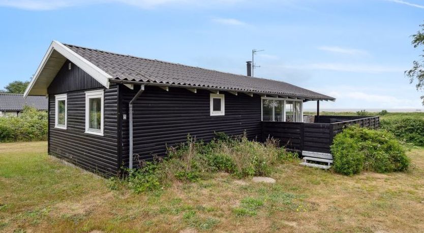 Photo of "Bridgette" - 100m from the sea