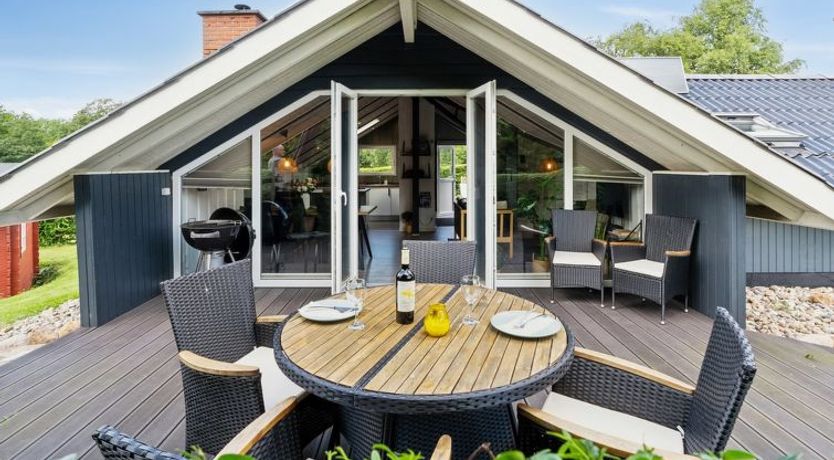 Photo of "Erke" - 800m from the sea