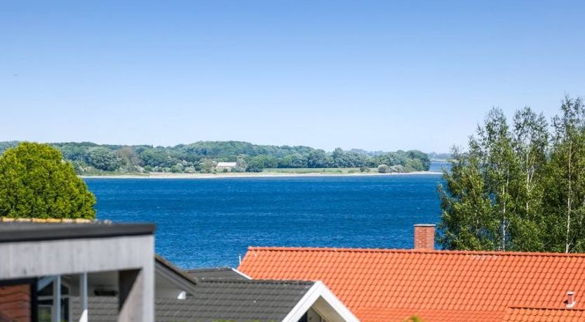 Photo of "Hoghni" - 300m from the sea