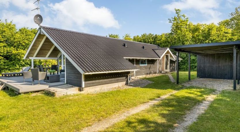 Photo of "Kai" - 400m from the sea