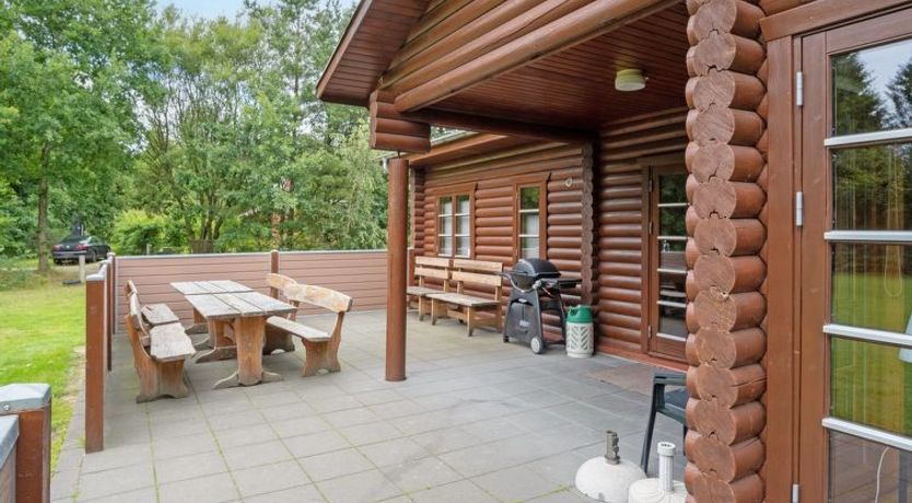 Photo of "Frederica" - 30km from the sea