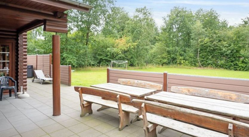 Photo of "Frederica" - 30km from the sea