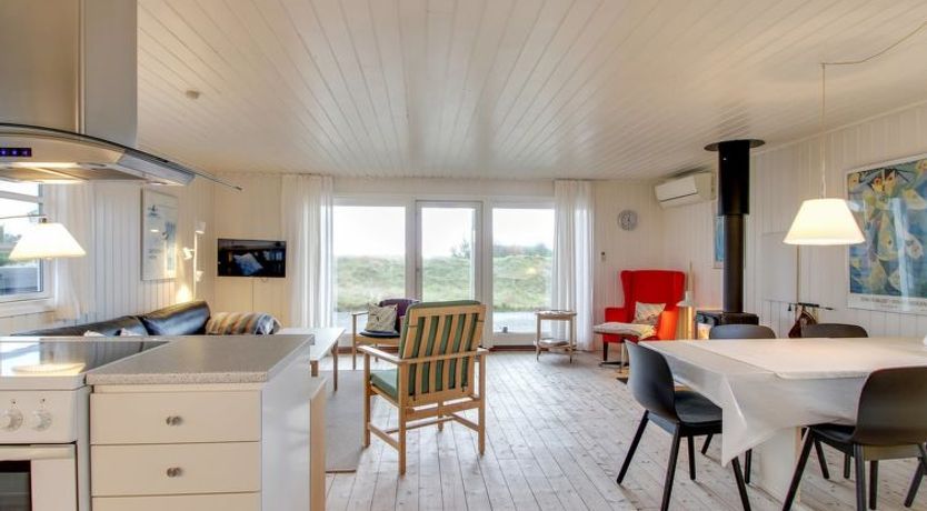 Photo of "Eikka" - 600m from the sea