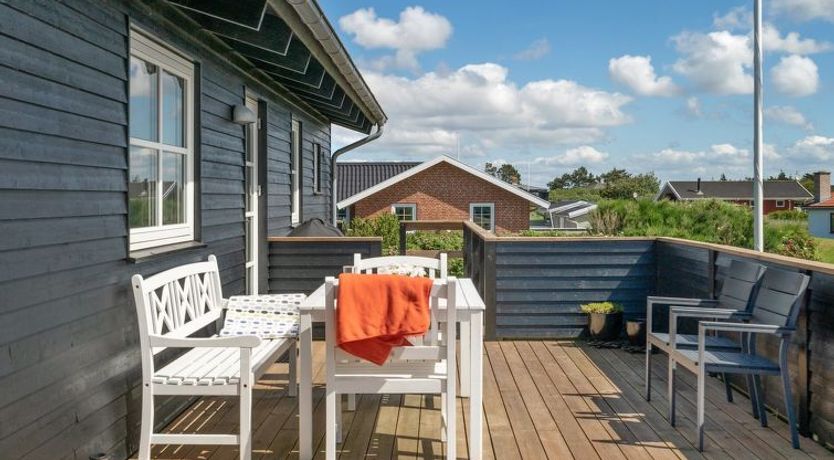 Photo of "Ortwin" - 300m from the sea