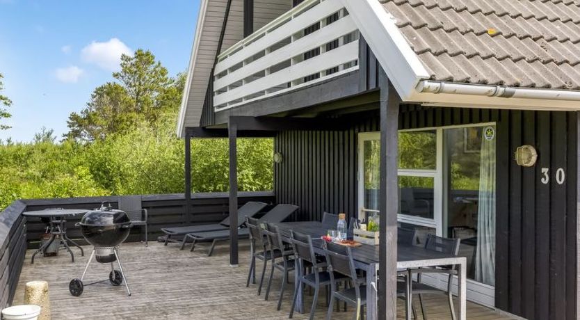 Photo of "Sunita" - 2.8km from the sea