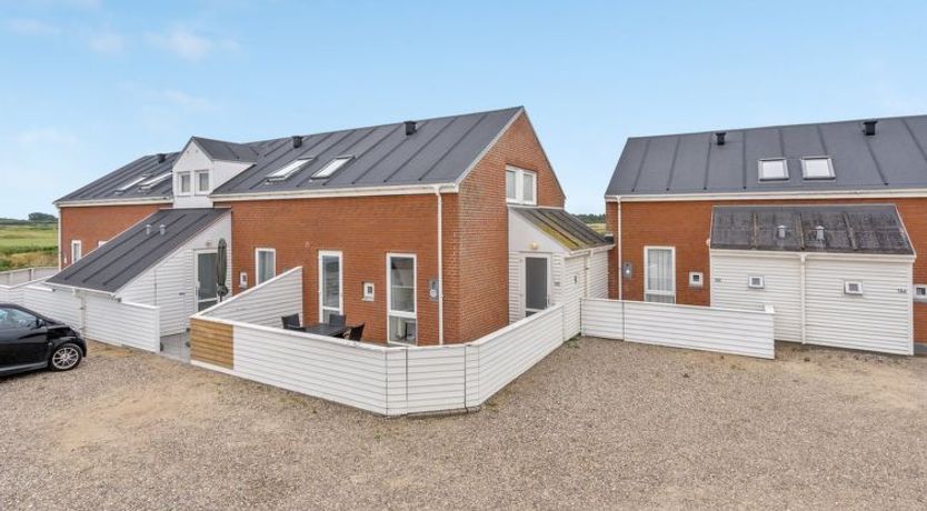 Photo of "Anke" - 500m from the sea