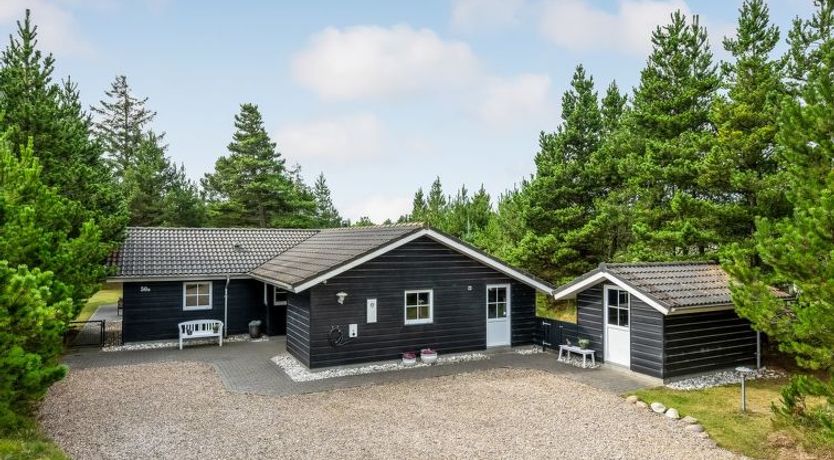 Photo of "Tule" - 1.2km from the sea