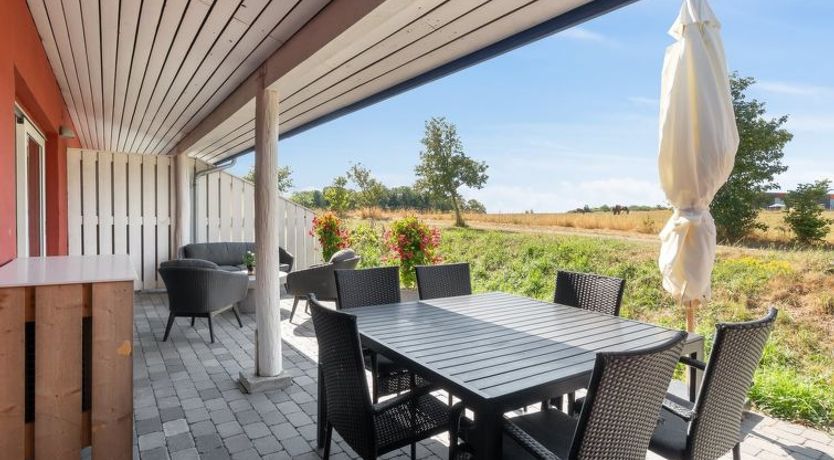 Photo of "Cornelia" - 6km from the sea