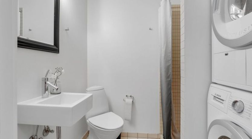 Photo of "Cornelia" - 6km from the sea