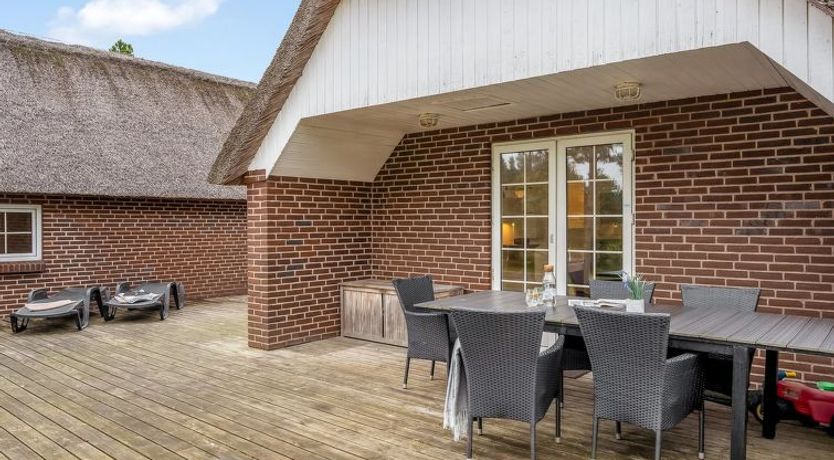 Photo of "Alisa" - 2km from the sea