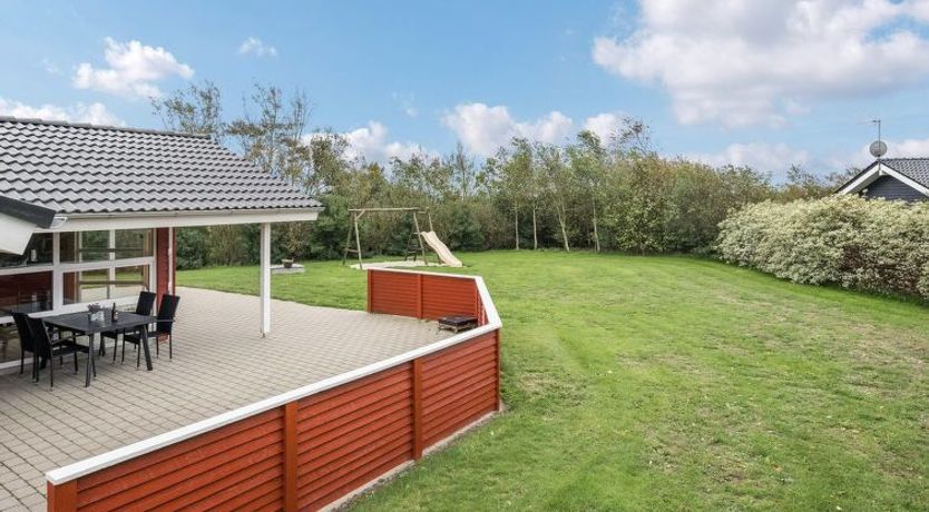 Photo of "Elsemarie" - 1.4km to the fjord