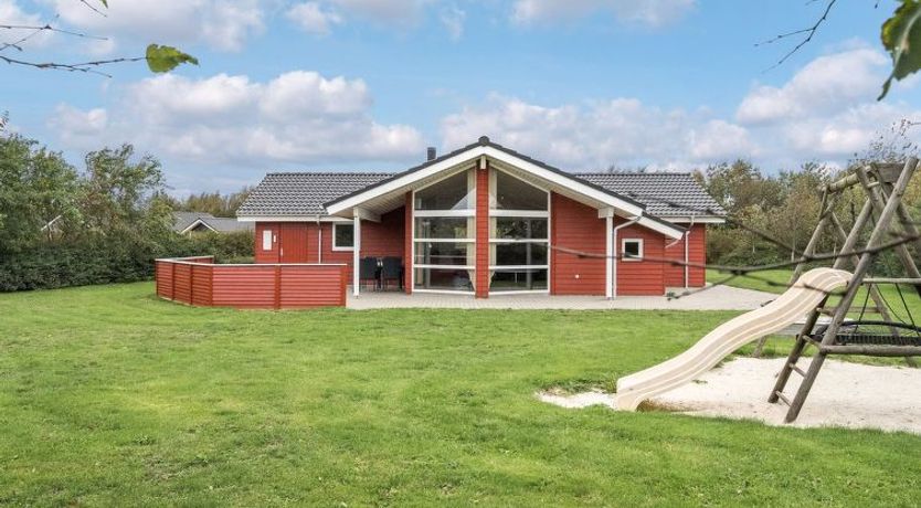 Photo of "Elsemarie" - 1.4km to the fjord