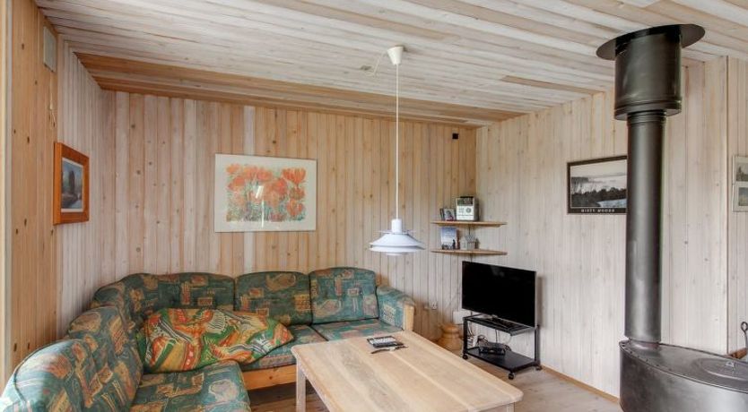 Photo of "Jaane" - 650m to the fjord