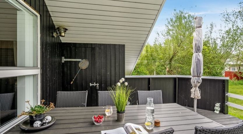 Photo of "Wenche" - 600m to the fjord