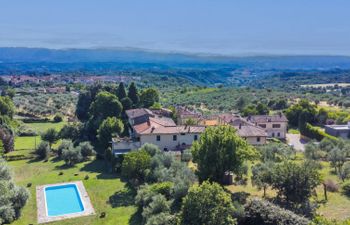Villa Mandri Holiday Home