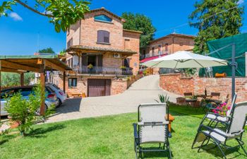 Le rondini Holiday Home