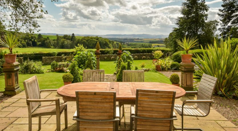 Photo of Glenquiech House