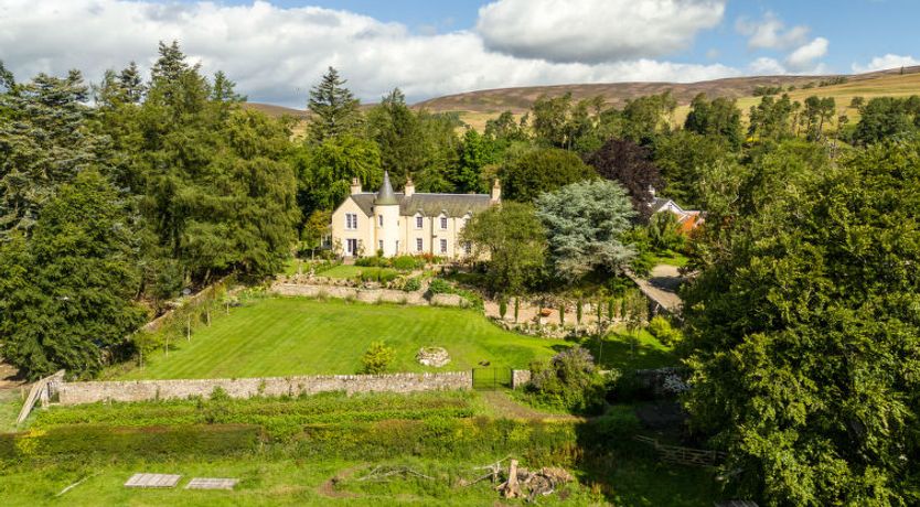 Photo of Glenquiech House