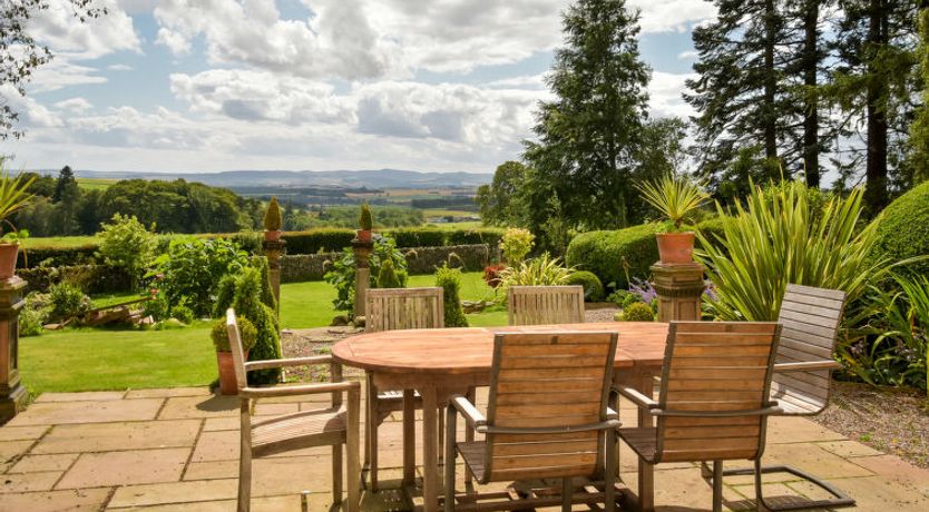 Photo of Glenquiech House