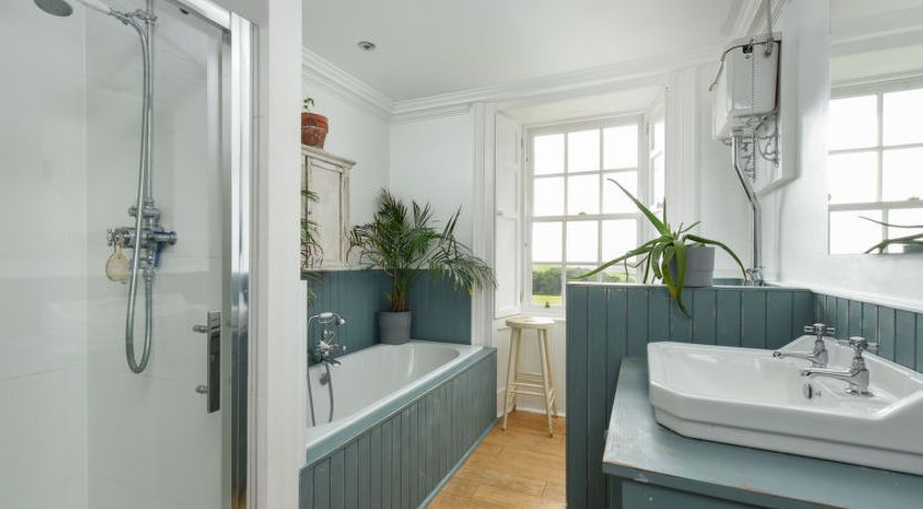 Photo of Glenquiech House