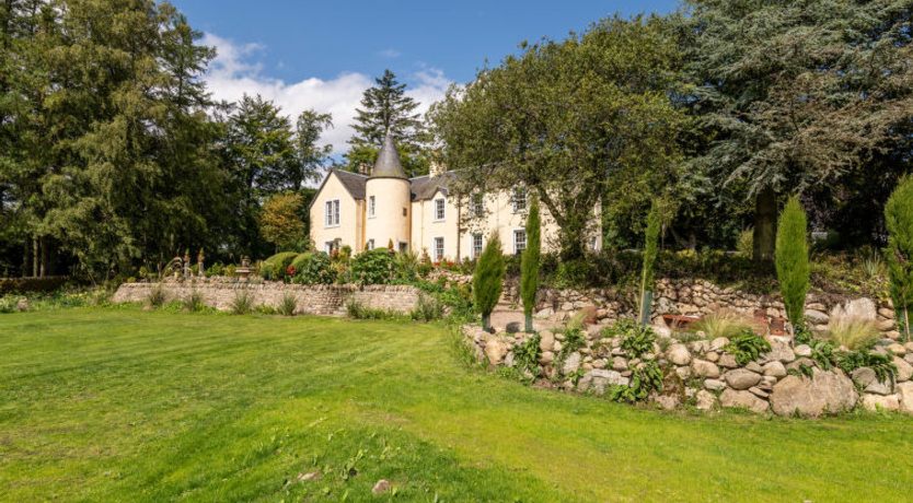 Photo of Glenquiech House