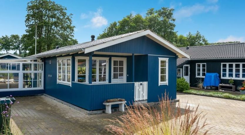 Photo of "Urda" - 50m from the sea