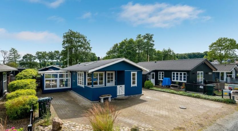 Photo of "Urda" - 50m from the sea