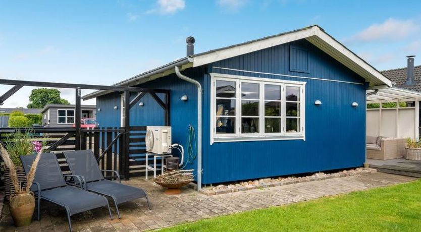 Photo of "Urda" - 50m from the sea