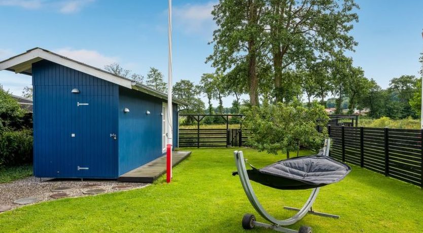 Photo of "Urda" - 50m from the sea