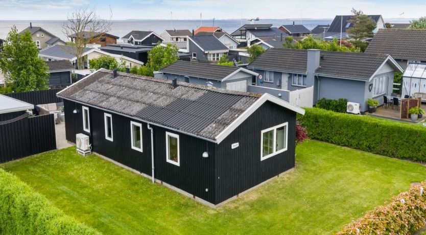 Photo of "Daya" - 75m from the sea