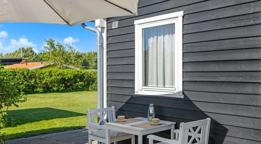 Photo of "Iven" - 140m from the sea