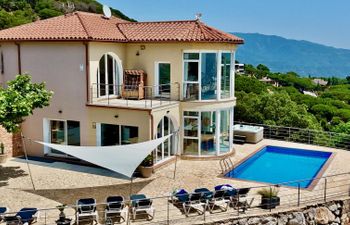 Joie de Vivre Holiday Home