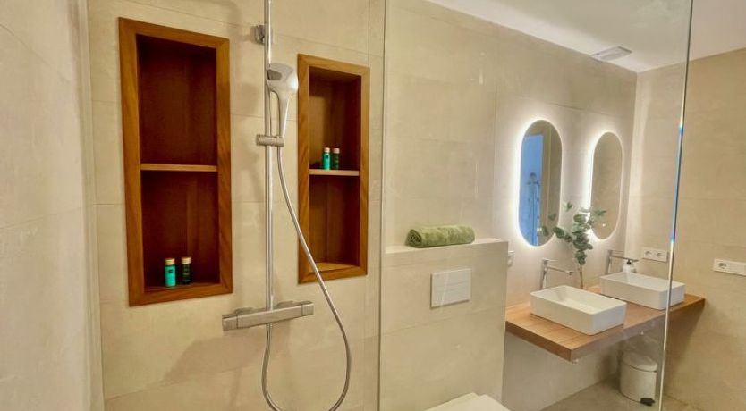 Photo of Joie de Vivre