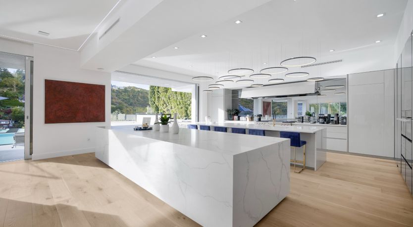 Photo of Hollywood Hills Hideaway