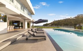 Photo of Hollywood Hills Hideaway