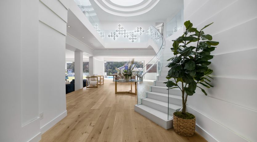 Photo of Hollywood Hills Hideaway