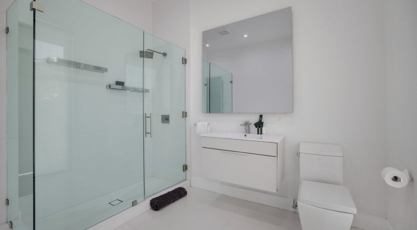 Photo of Hollywood Hills Hideaway