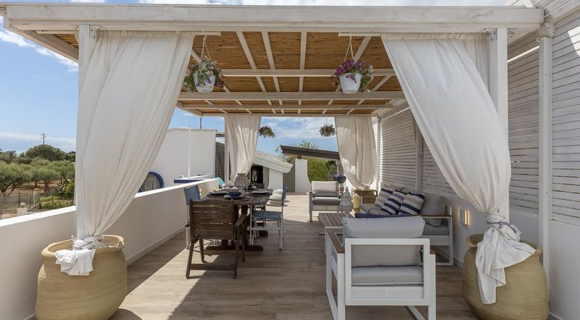 Photo of Romantic Moon