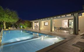 Photo of Villa Scarlett