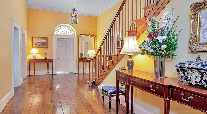 Photo of The English Flower