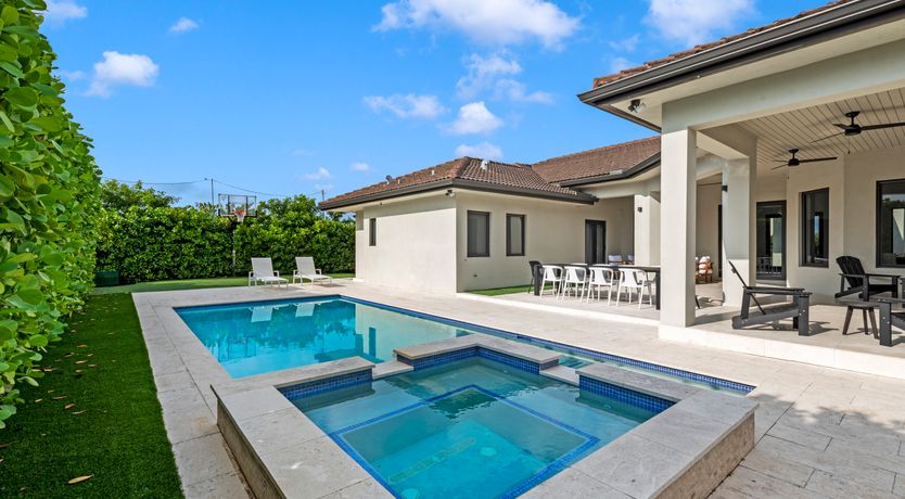 Photo of Tropical Treasure