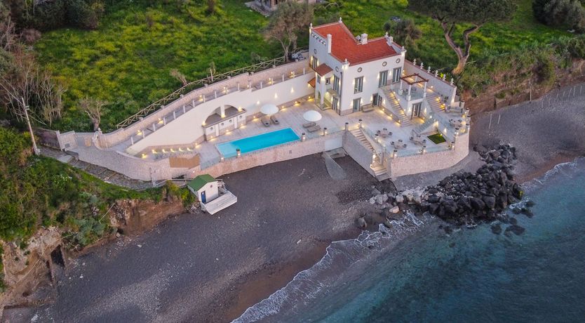 Photo of Fishermen's Retreat