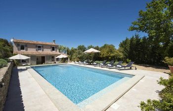 Luberon Charm Holiday Home