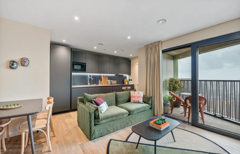 Classic Love Holiday Home