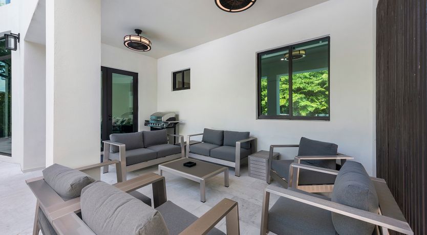 Photo of Coral Beauty