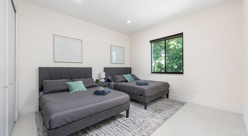 Photo of Coral Beauty